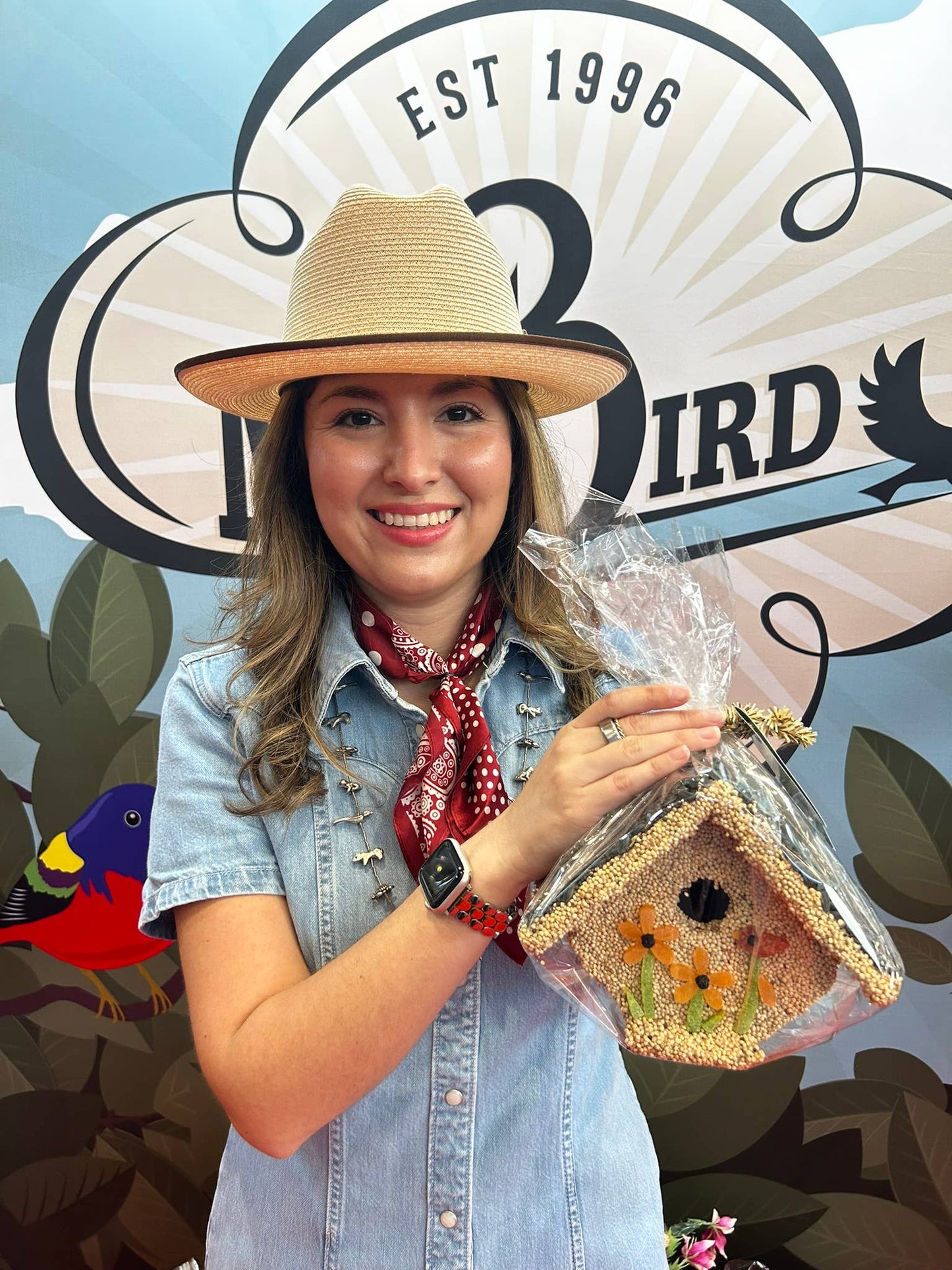 Mr Bird - Spring Fruit Casita