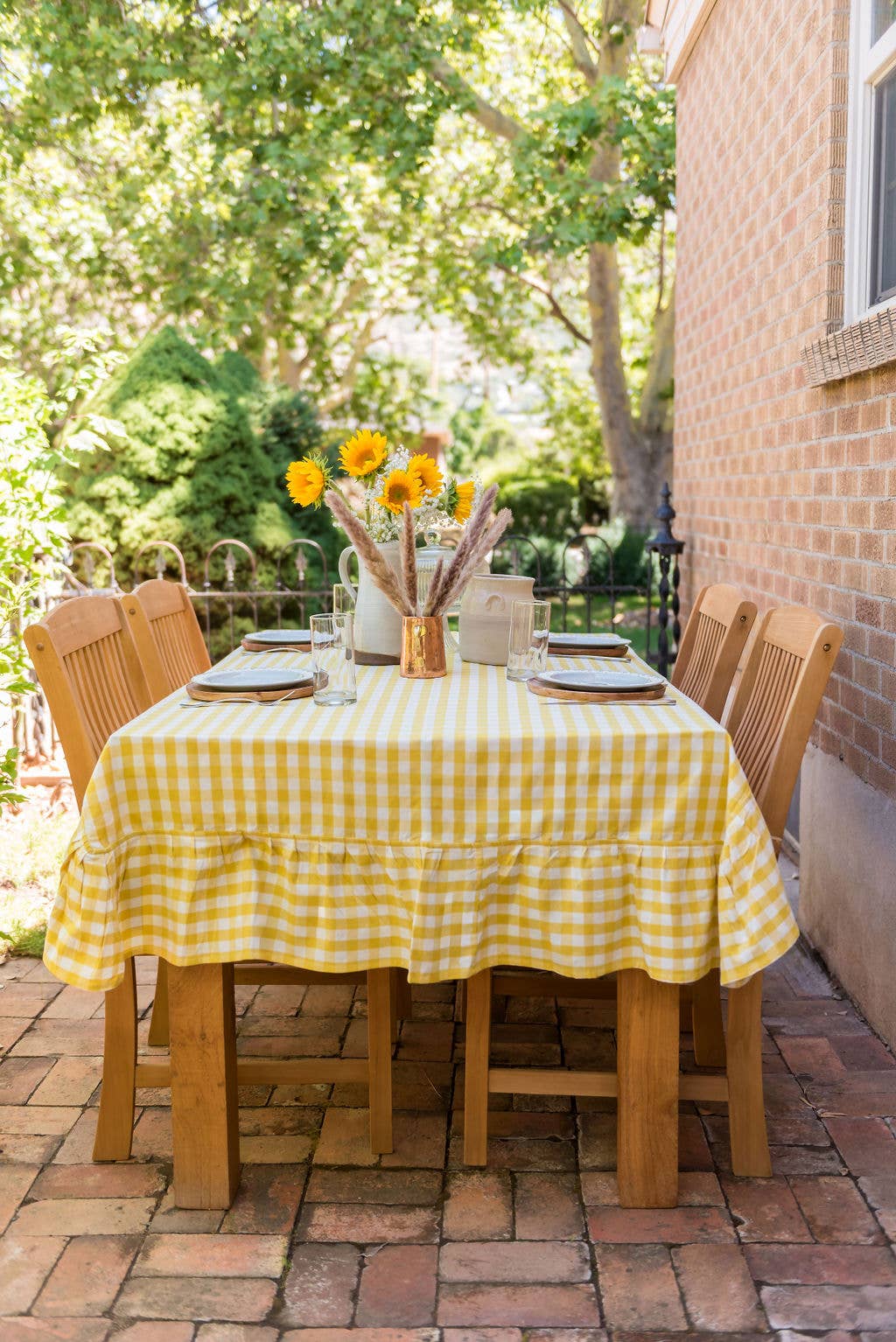 Galley & Fen Gingham Tablecloth - Thumbnail 2