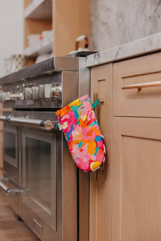 Crae.Home - Etching Oven Mitt