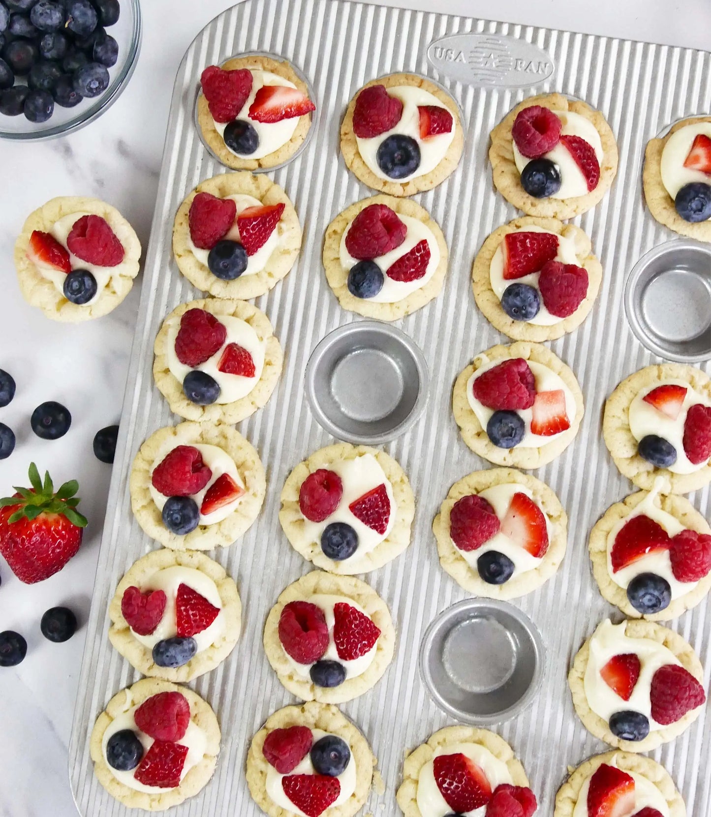 24 Cup Mini Muffin Pan