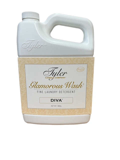 Tyler Candle Company Glamorous Wash DIVA Scent (Medium)