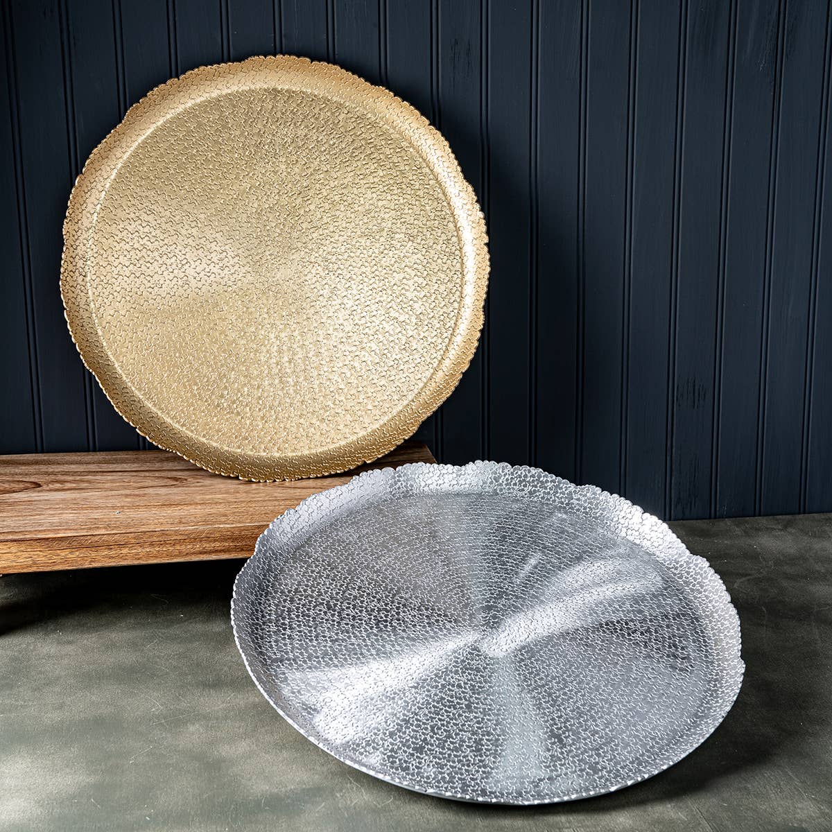 16" Gold Hammered Cutting Tray