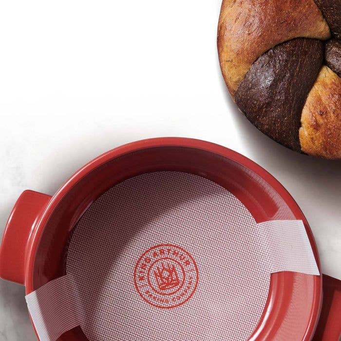 HIC - Harold Import Co. - King Arthur Baking Company Round Loaf Lifter