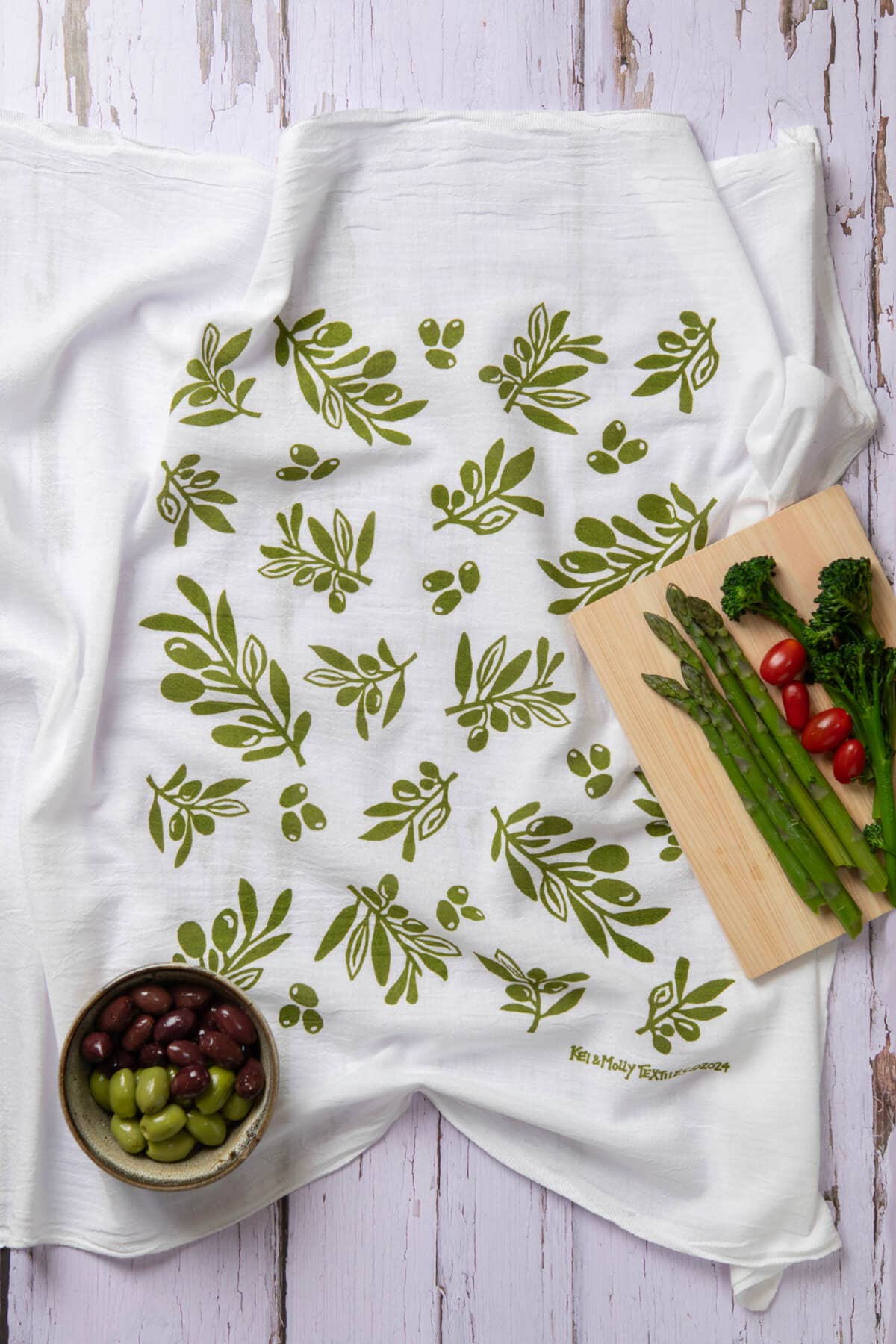 Flour Sack Dish Towel - Olives
